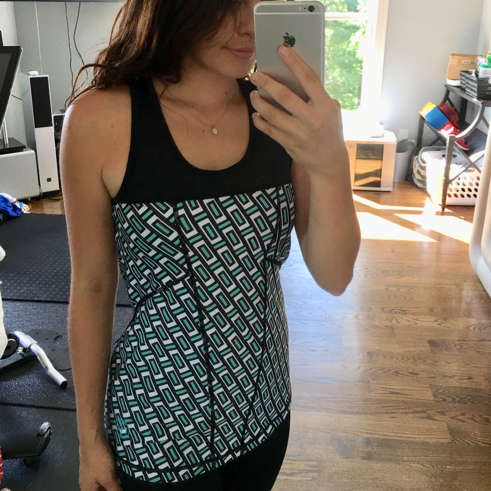 Athletic top from Tracy Negoshian